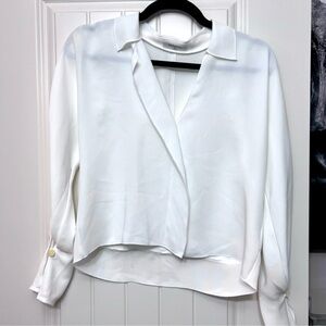 Aritzia Babaton V Neck Blouse White XS